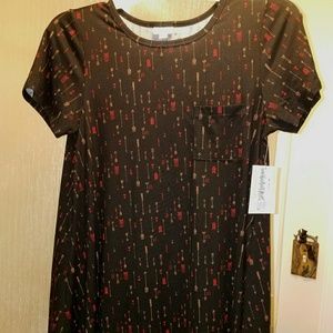 NWT Rare Find Lularoe Medium Arrows Carly